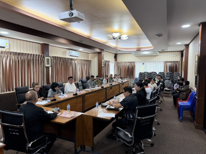 Local hotels, businesses and officials seated around the conference tables at the Kamala SAO Loy Krathong 2026 planning meeting